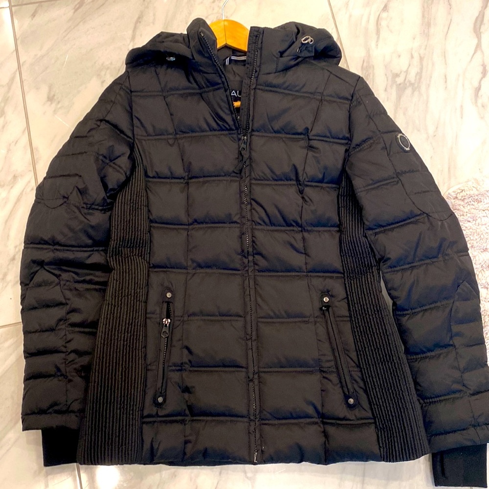 NWOT Nautica jacket with hood.
